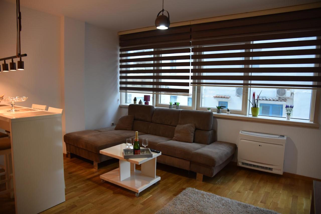 Apartment Lux Fontana Budva Zewnętrze zdjęcie